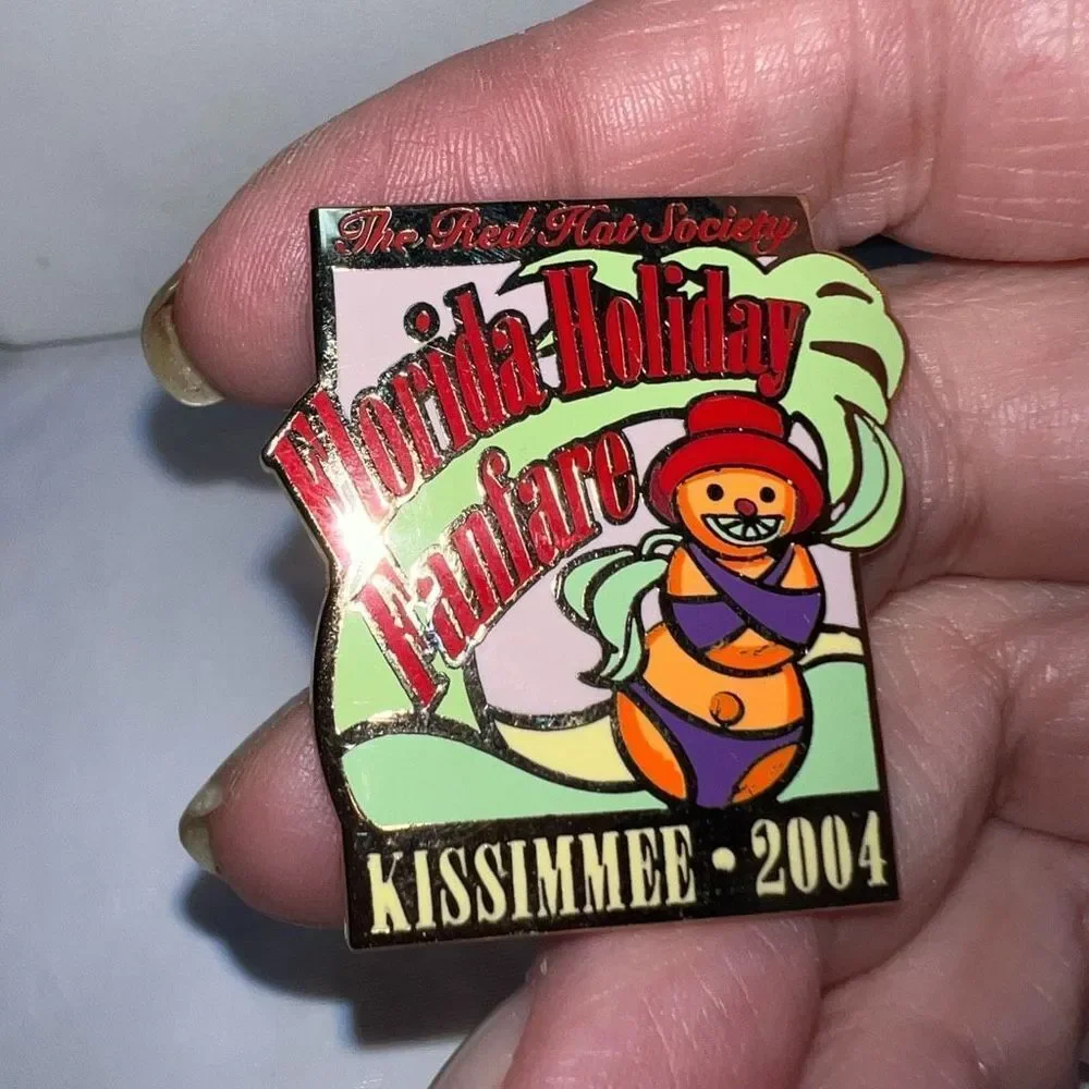 The Red Hat Society Florida Holiday Fanfare Kissimmee 2004 Vintage Pin